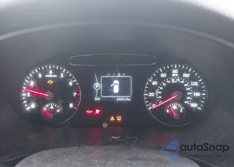 2016 Kia Sorento 2.4L Lx z USA, uszkodzony, nr VIN 5XYPG4A32GG093537